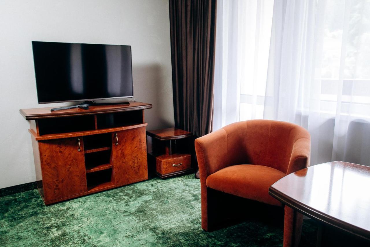 Stanislavsky Hotel Group Jaremcse Kültér fotó