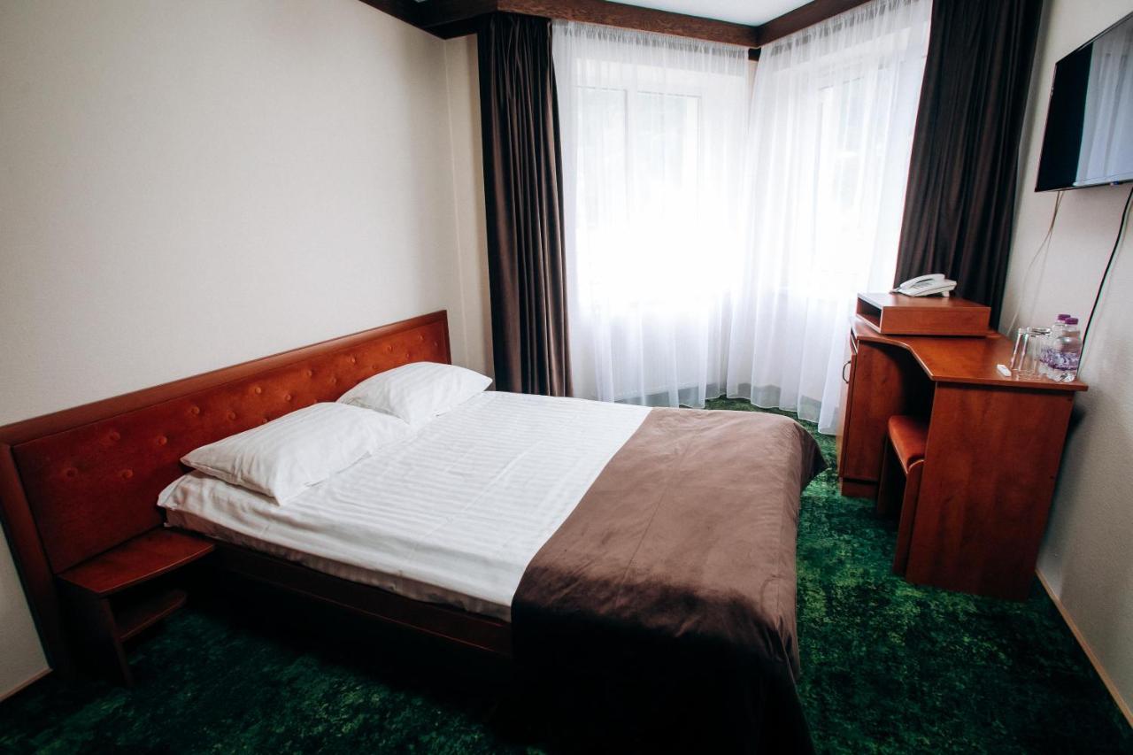 Stanislavsky Hotel Group Jaremcse Kültér fotó