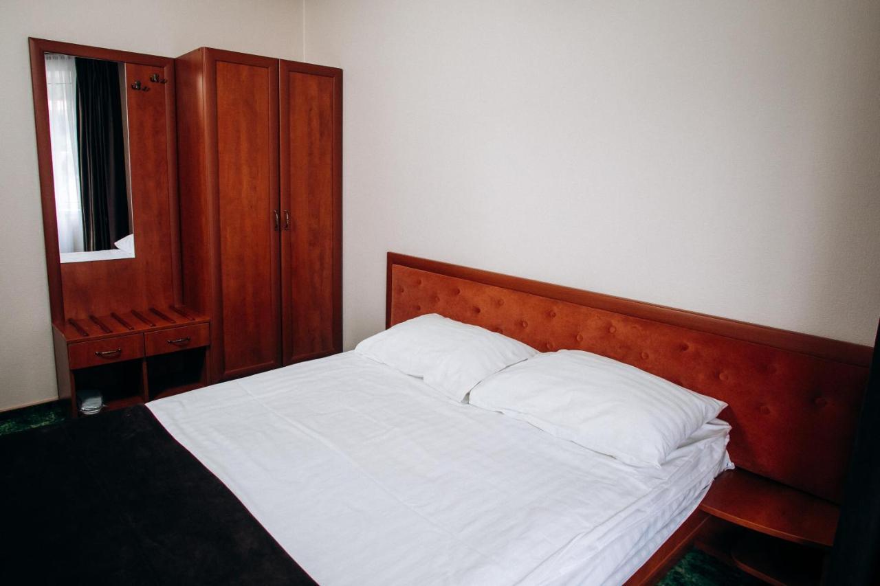 Stanislavsky Hotel Group Jaremcse Kültér fotó