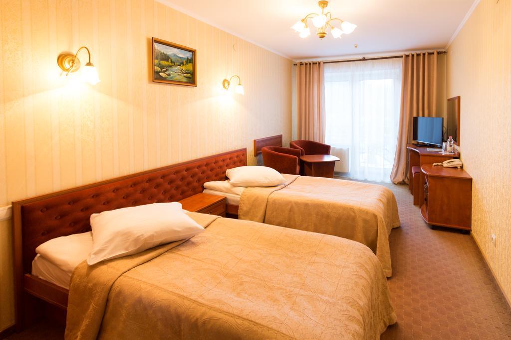 Stanislavsky Hotel Group Jaremcse Kültér fotó