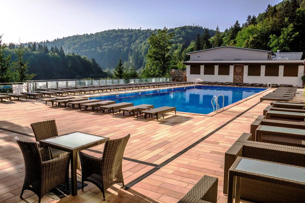 Stanislavsky Hotel Group Jaremcse Kültér fotó